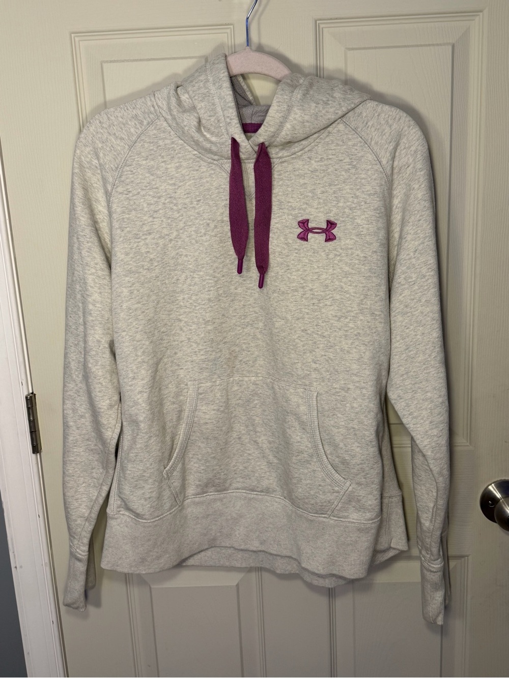 Under Armour storm Women's Light Gray Pullover Hoodie with Purple Accents